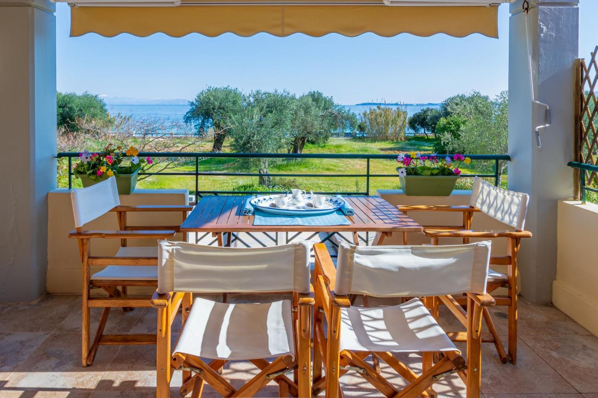 Barbati Seafront Luxury Suites Kültér fotó