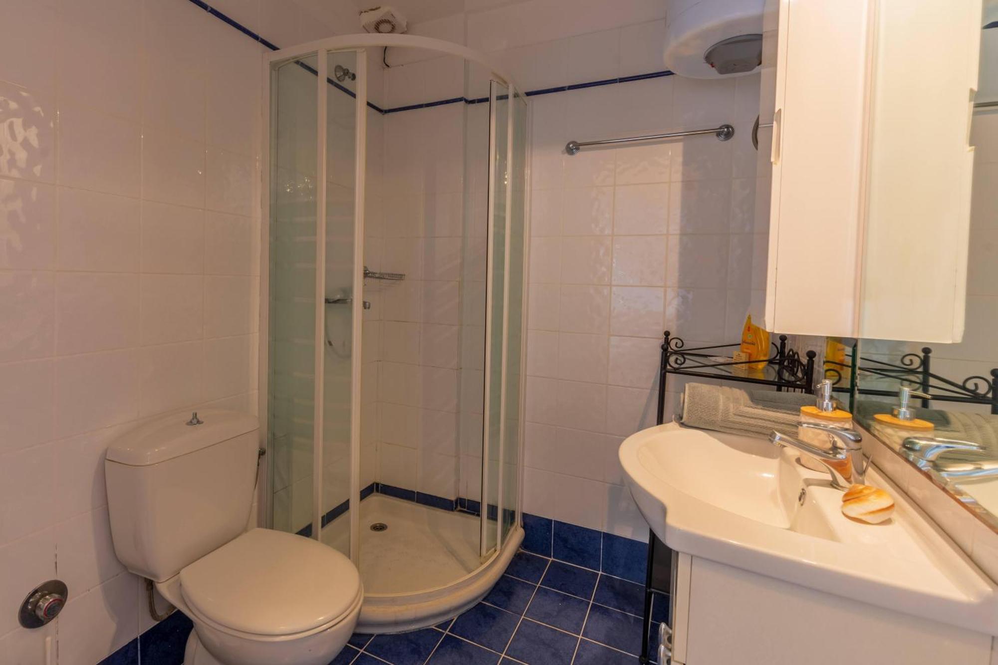 Barbati Seafront Luxury Suites Kültér fotó